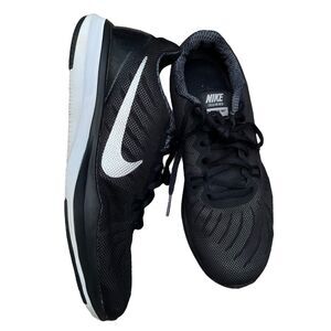 Nike In-Season TR6 Training Shoes Size10  Black/White/Silver Swoosh EUC